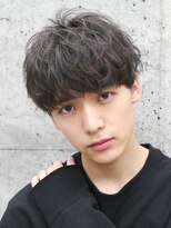 バイフィフス 原宿/表参道(by fifth)&nbsp;原宿ゆるめシャドウパーマメンズカットマッシュ刈り上げスタイル