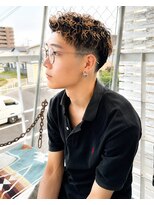 ユイマァルスロウ 倉敷(YUIMARLSLOW)&nbsp;倉敷メンズサロン20代30代刈り上げショートハードパーマフェード