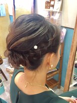 ロカット サロン(Roquat Salon)&nbsp;編み込みアップシンプルアレンジ【ヘアセット/立川/浴衣/袴】