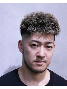 タフ バーバーショップ(TOUGH BARBER SHOP) Short Afro