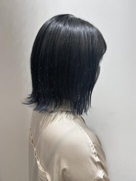 リア(Li'a by neolive) ブルーブラック