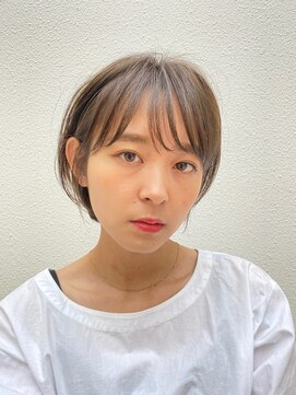 ミィ 浦和(mee) 【 mee. 】オオニシ　ボブ　ショート　前髪　イメチェン