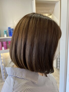 トゥーリ 藤崎店(tuuli) 透明感カラー、艶ボブ