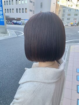 オーガニック アトリエ 大宮(organic+atelier) 20代30代40代前下がりストレート大人ボブリップライン
