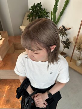 ヒンク(the hinc) beige color