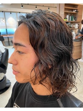 レオン 読谷店(LEON) スパイラルパーマ