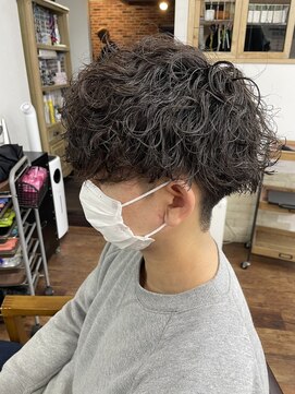 メルシー トータル ブランディング サロン(merci TOTAL BRANDING SALON) メンズ マッシュ×波巻きパーマ