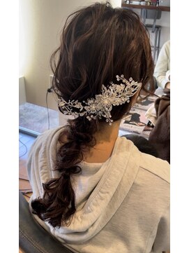 アッドランプ ヘアー 則武店(add Lamp hair) 結婚式ふわふわ編みおろし♪
