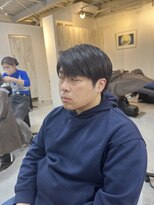 メンズカット バイ ソイクフ(メンズカット by SOY-KUFU)&nbsp;流行ツーブロック刈り上げスーツ黒髪ベリーショート