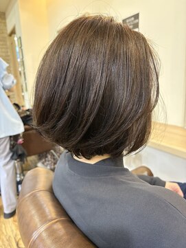 リュッカ(Lycka) 小顔ショート