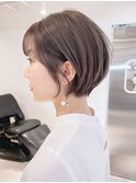 美髪ボブショートおくれ毛_ba385552