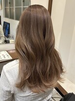 ルイ(ROUIS produced by LUCK 津田沼)&nbsp;シャンパンベージュ/ヘーゼルベージュ/白髪ぼかし/ブラウン