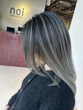 ノイ(noi) 筋感!バレイヤージュ