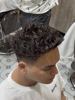 グルーマーズトウキョウ(GROOMER/S TOKYO) 波巻きツイストスパイラル/フェード/神保町