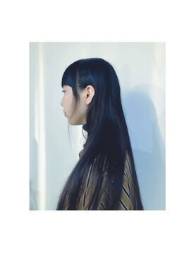 スイウ(suiu) 透明感ニュアンスロング