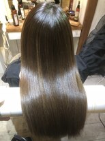 アイム(I'M) 指通りの良い潤艶ヘアー