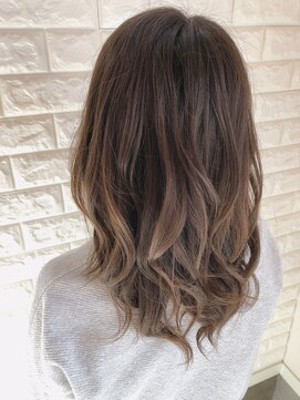 ピリカヘアデザイン(pirica hair design) 鎖骨ミディアム×ナチュラルグラデーション☆