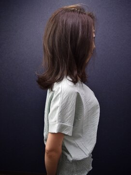 ヘアスタジオヘーフリヒ(HAIR STUDIO HoFLICH) 【何かいつもと感じを変えたい時】