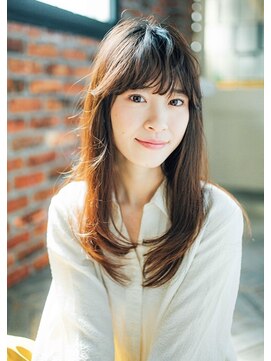 ウイングスガーデン 鶴川(WINGS garden) ふんわりバングの柔らかストレート♪  鶴川 美容室