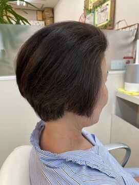 ヴィジュ(Vijow) ふんわりショートカット