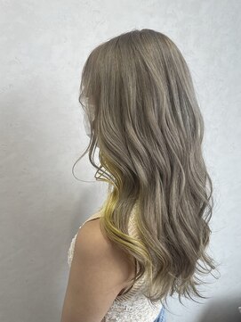 ペスカ 札幌大通店(pesca) 【pesca札幌大通店】イエローインナーカラー★個性的