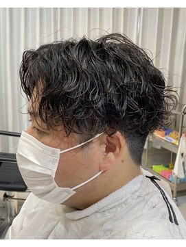 サップ 茨木店(Sup) 【Sup】前下がりセンターパートツイストスパイラルパーマ