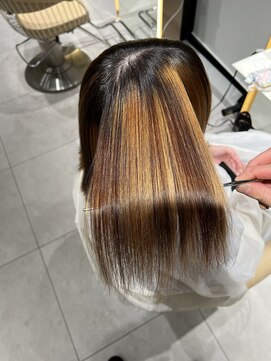 ロンドメリア 天神大名店(Lond Melia) ★くびレイヤーエモージュインナーグレージュ前髪ピンクベージュ