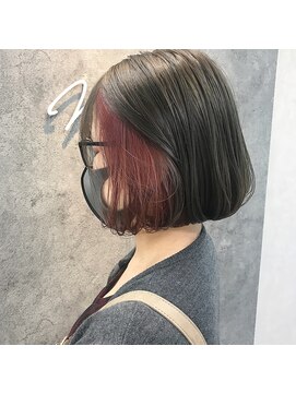 アパートメント オブ ソロン(The Apartment of Solon) 【所渉】インナーカラー/ペールピンクカラー/ボブ