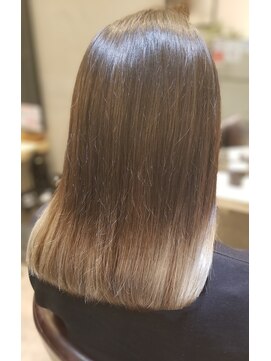 ノミネーション(Nomination) グラデーション×ホワイトアッシュ