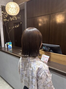 アールトゥーヘアー(art To Hair) マットブラウン/ボブ/オリーブカラー