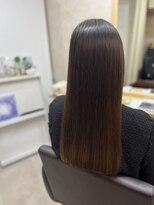 モモ(MOMO)&nbsp;イルミナカラー＆カット&酸熱トリートメント