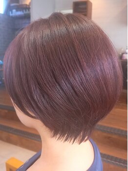 エムスリー ソリス(EMU THREE SOLIS)の写真/経験豊富なスタッフによるマンツーマン対応で、貴方の「なりたい」「似合う」を叶えます◇