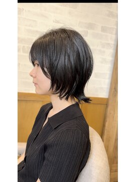 美容室ジャスミン 【ヒロシ】ウルフボブ　顔周りレイヤー