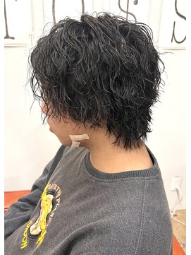 ショートオンリーサロントス(short only salon TOSS) メンズ波ウェーブ