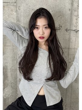 ウキ 豊川(uki) 韓国ヘア ナチュラル レイヤーカット 透明感グレージュ 豊川