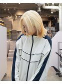ブランドベース×オレンジアクセント