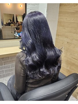 エイト 福岡天神店(EIGHT fukuoka) ブルーバイオレット