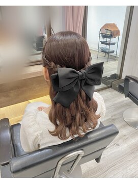 ヘアセット アリエス 新宿駅前店(aries) 三つ編みハーフアップ