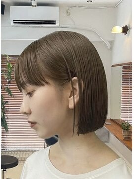 クロ 代官山(CURO) 大人ボブ/アッシュカラー/ボブ/切りっぱなしボブ/ヘイリーボブ