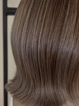 ソルバイディア(SOL by diar) くびれボブ