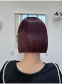 カシスのようなチェリーレッド