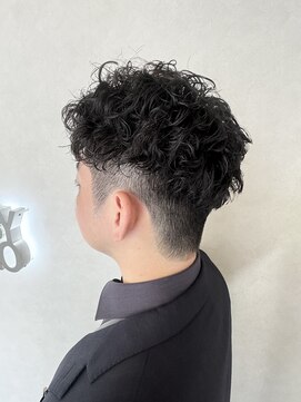 Men's A BY WHO 江坂【メンズエーバイフー】 Men's A BY WHO 江坂/アップバングパーマスタイル/ツーブロック