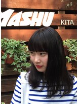 マッシュ キタホリエ(MASHU KITAHORIE) ワイドバングのモードスタイル サエキ