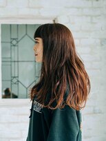 カラーサロンビスカリア 相模原エリア 淵野辺駅店(Color salon Biscaria)&nbsp;遊び心の裾カラー