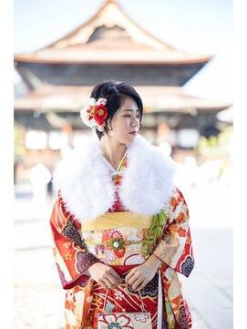 オーバーキャプテンネイキッド(OVER CAPTAIN NAKED) ショートでもできる成人式ロケーション前撮りプラン