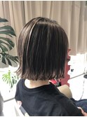 切りっぱなしボブ白髪ぼかしハイライト/くすみカラー
