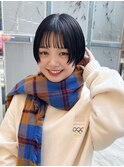 大人かわいい10代20代ショートボブ丸みショート  インナーカラー