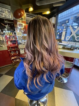 グリッツ (GLITZ) ピンクアッシュバレイヤージュデザインカラー