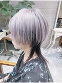 シルバーカラーツーブロックマッシュ ロングウルフカット