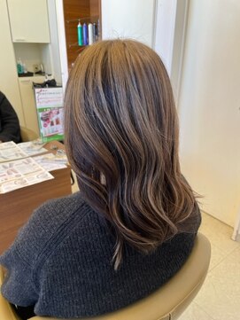 ヘアー ラヴワン 大間々(hair love One) 白髪ぼかしアンブレラカラー